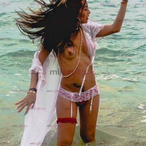 FOTOS DE CHICA RUBIA CUERPO FITNESS MUY COMPLACIENTE