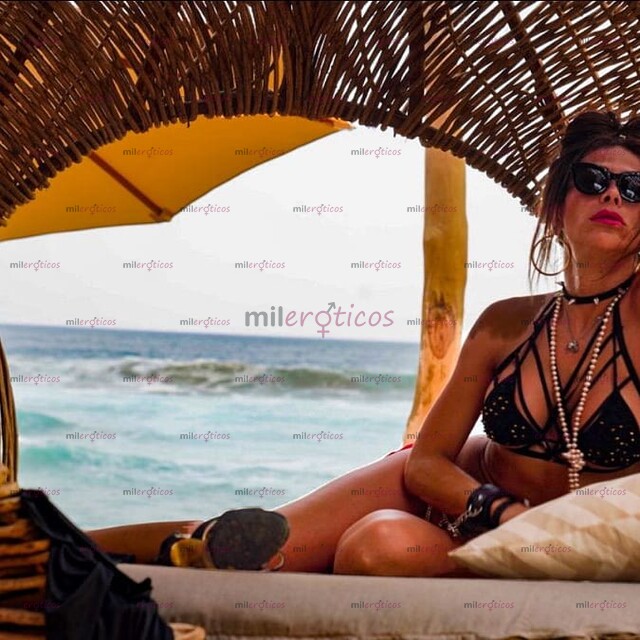 FOTOS DE CHICA RUBIA CUERPO FITNESS MUY COMPLACIENTE