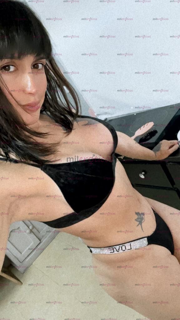 FOTOS DE ADELINE WHATS APP 55 4306 7665 SERVICIOS DE 8PM 12PM