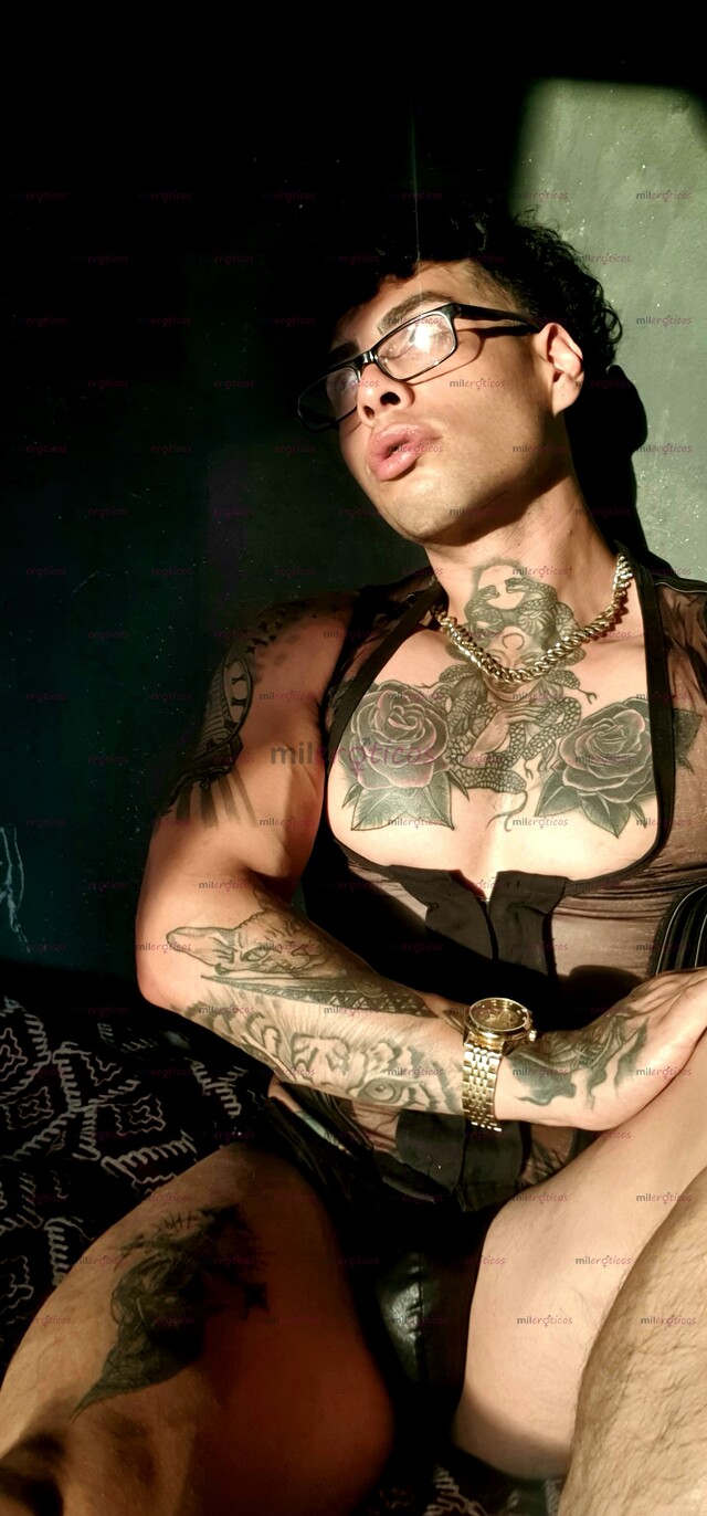 FOTOS DE CHICO GUAPO ,ATRACTICO VARONIL ,CALIENTE Y LECHOSO