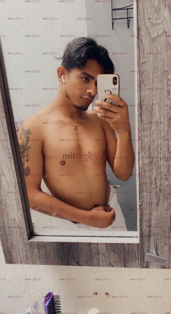 FOTOS DE SAMUEL MASAJISTA PROFESSIONAL EN PUERTO VALLARTA.