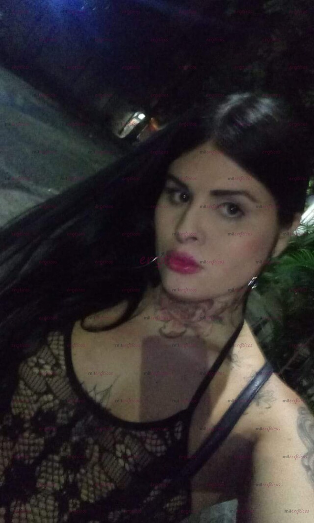 FOTOS DE TRANS KAREN MEDELLIN ATIENDO EN ÉL HOTEL ROMA