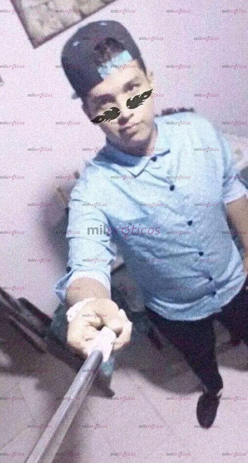 FOTOS DE HOLA MI NOMBRE ES ADRIÁN TENGOO 21 VERSÁTIL