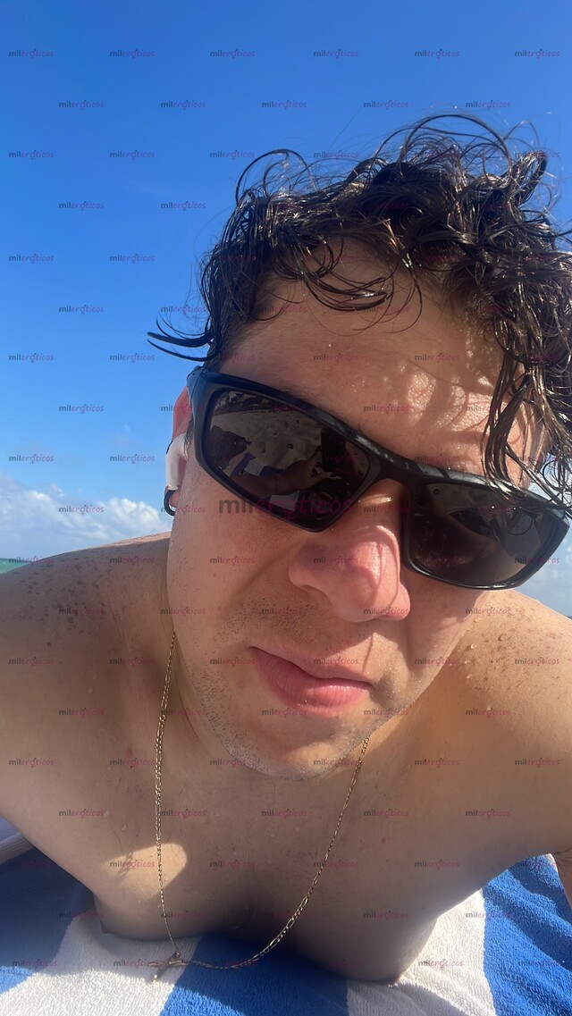 FOTOS DE UNA BUEN ACOMPÁÑATE DIVERTIDO Y CALIENTE !!!