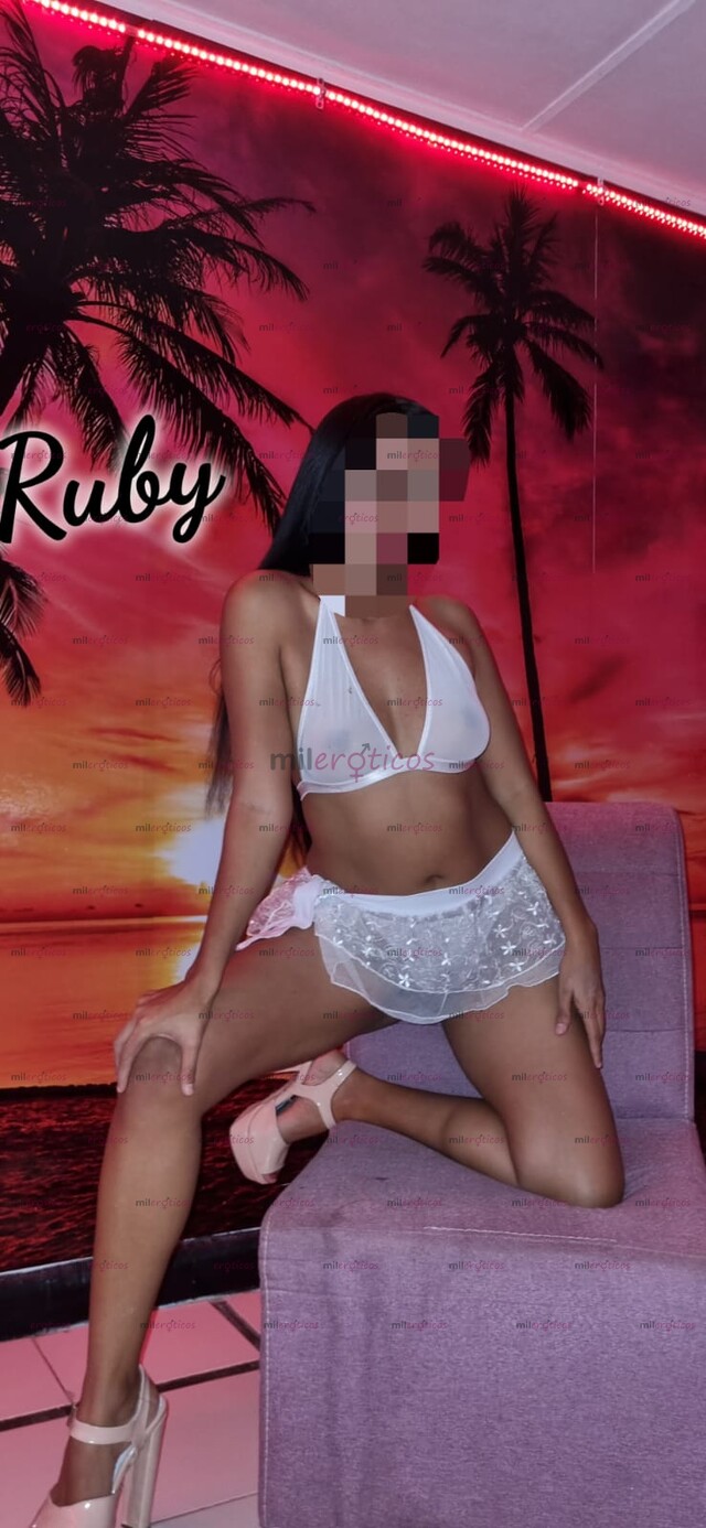 FOTOS DE SOY ALEJANDRA LA DESLECHADORA Y APRETADITA LAS 24 HORAS