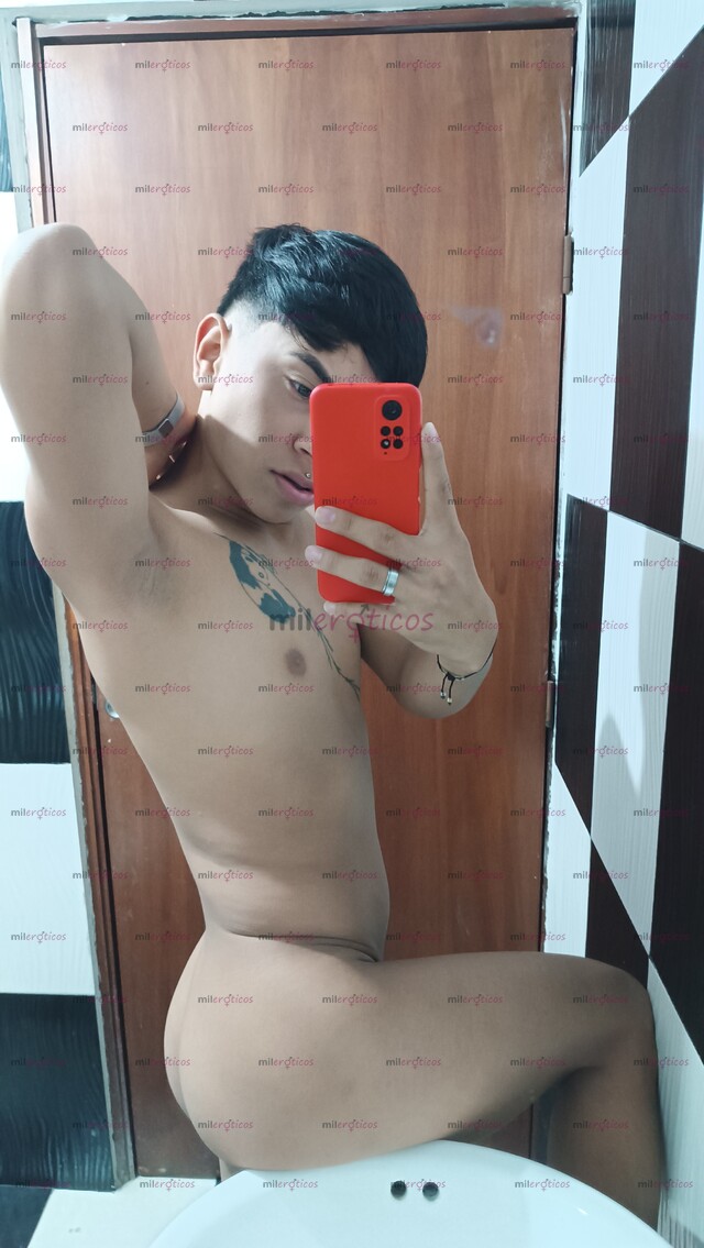 FOTOS DE CHICO GEY CALIENTE VERSÁTIL NUEVO EN LA CUIDAD