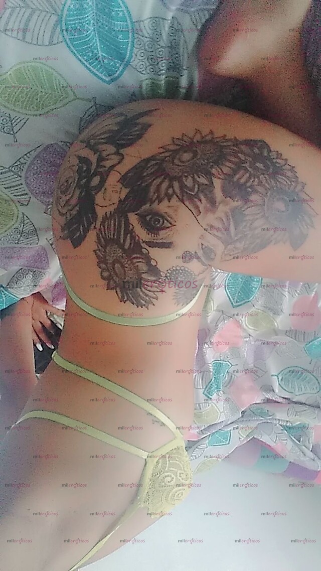 FOTOS DE RICA MORENA ESTRECHITA Y MUY COMPLACIENTE