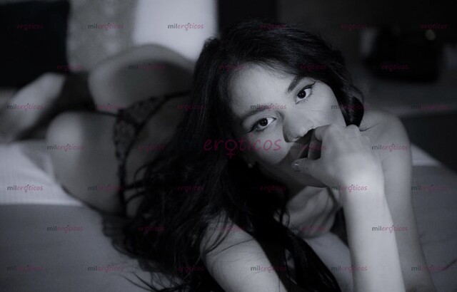 FOTOS DE UNA FLOR, UNA NIÑA MUJER, LIBRE COMO EL VIENTO. VÁMONOS PARA UNA CITA