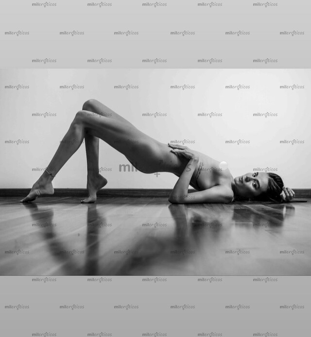 FOTOS DE UNA FLOR, UNA NIÑA MUJER, LIBRE COMO EL VIENTO. VÁMONOS PARA UNA CITA