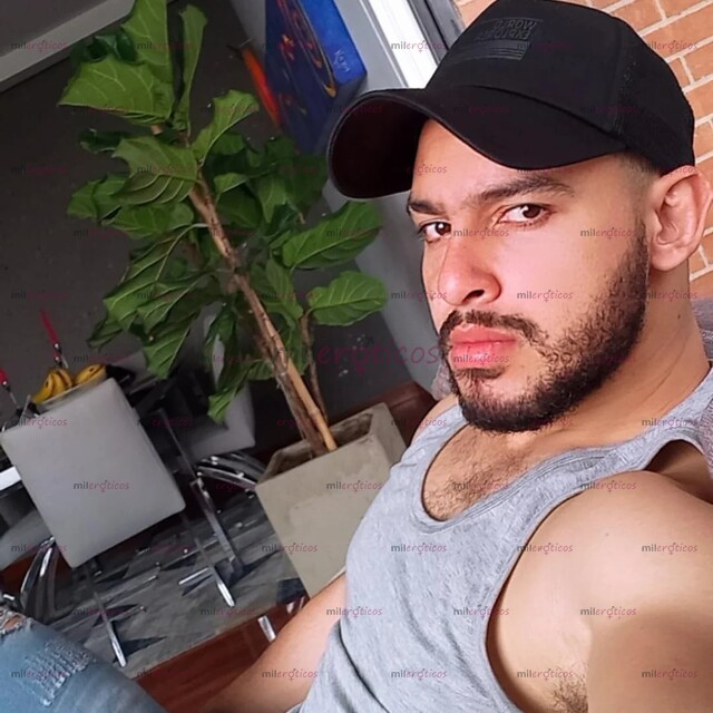 FOTOS DE MASAJISTA PROFESIONAL TANTRICO ACTIVO VARONIL.