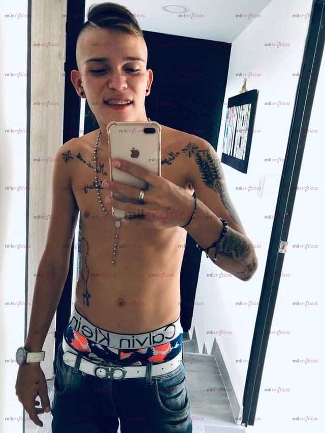 FOTOS DE HOLA SOY NELSON UN CHICO MUY ATRACTIVO Y CALIENTE