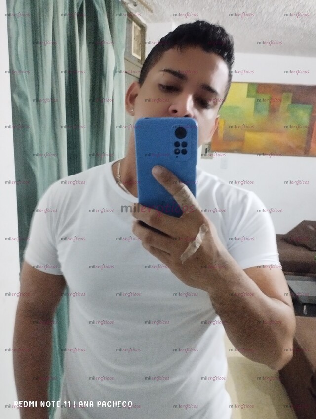 FOTOS DE COSTEÑO ARDIENTE CON MUCHAS DE GANAS DE DEJARTE LLENITA DE LECHE