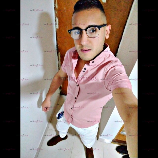 FOTOS DE CHICO, VERGON , VERSÁTIL MORBOSO Y COMPLACIENTE