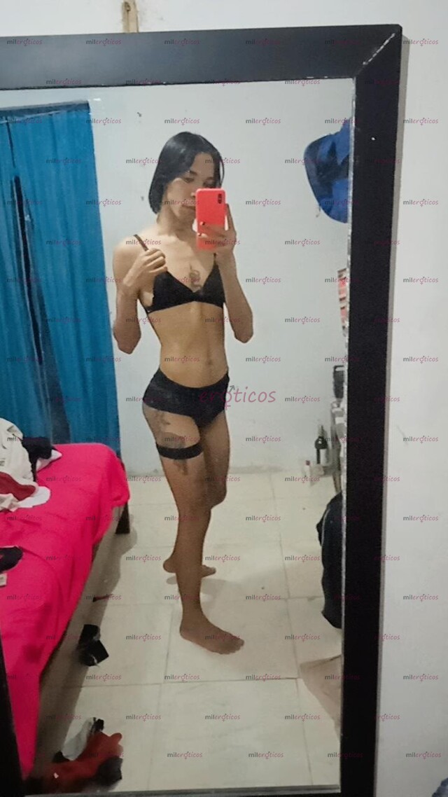 FOTOS DE UN CHICO GAY TRANSFORMISTA DE ROL VERSÁTIL