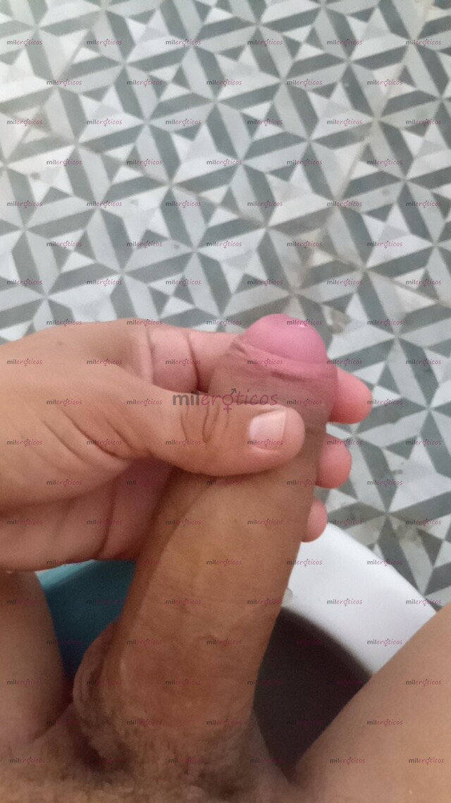 FOTOS DE MUCHACHO COMPLACIENTE DE DESEOS SEXUALES AMOROSOS