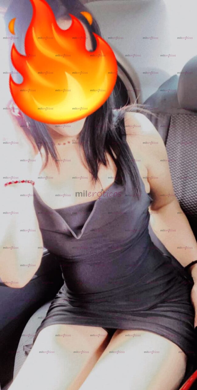 FOTOS DE SANDY CACHONDA, FALQUITA Y MUY COMPLACIENTE.