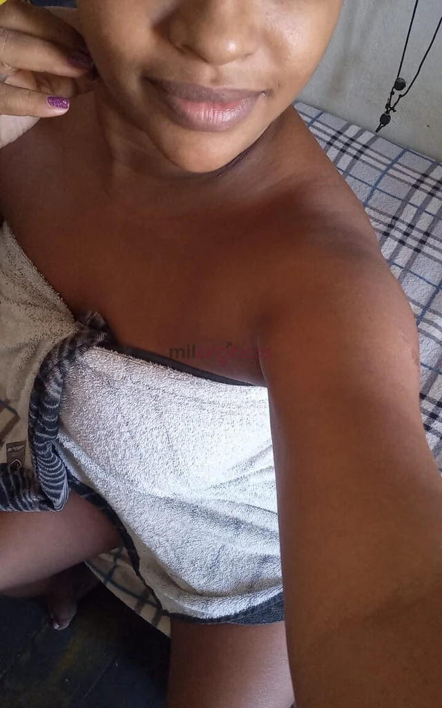 Oi amores ja estou disponivel agora virtual agende e garanta a sua gozada bem gostosa trabalho com pix e transferencia via loterica venha gozar bem go...