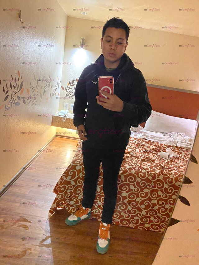 FOTOS DE CHICO CACHONDO CALIENTE CON GANAS DE UN BUEN CULO