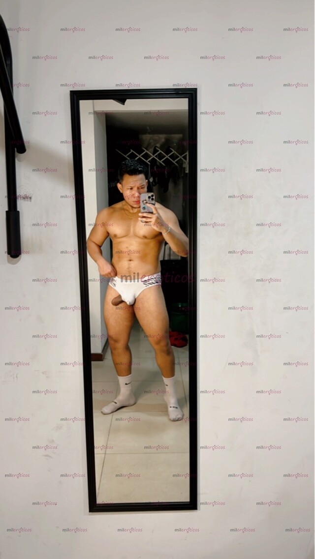 FOTOS DE JACKSON DISPONIBLE LECHERO ROMPE CULOS, LISTO PARA CUMPLIR TUS FANTASIAS