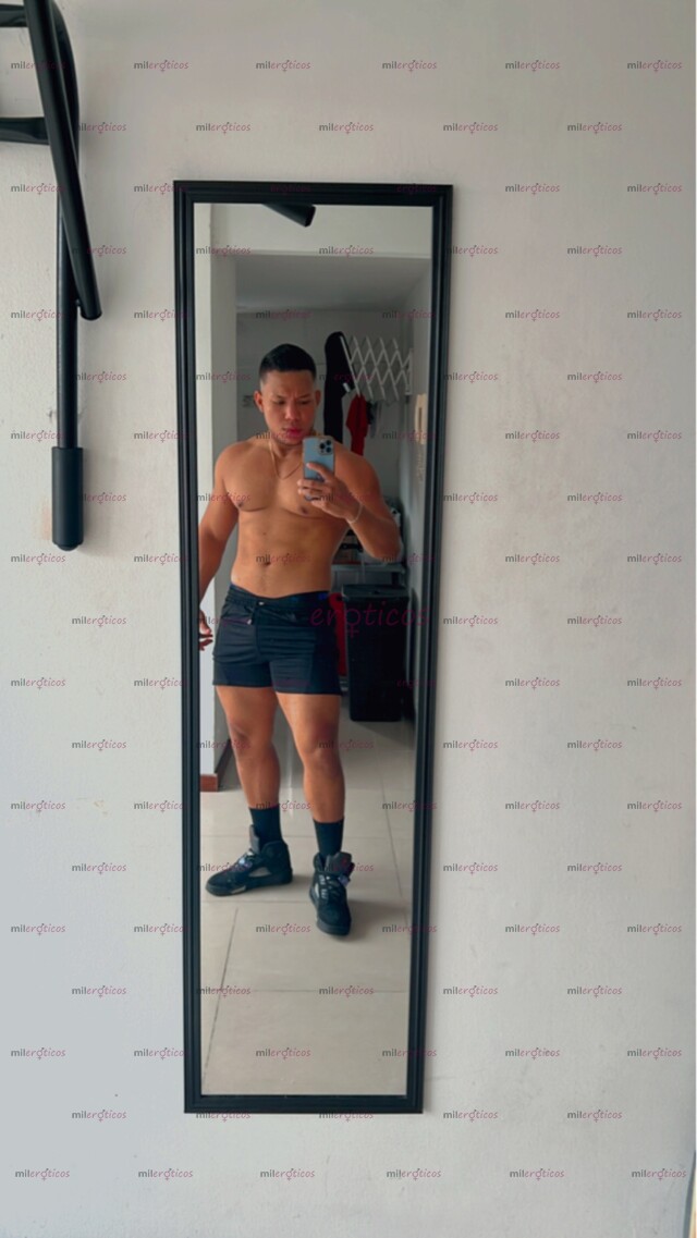 FOTOS DE JACKSON DISPONIBLE LECHERO ROMPE CULOS, LISTO PARA CUMPLIR TUS FANTASIAS