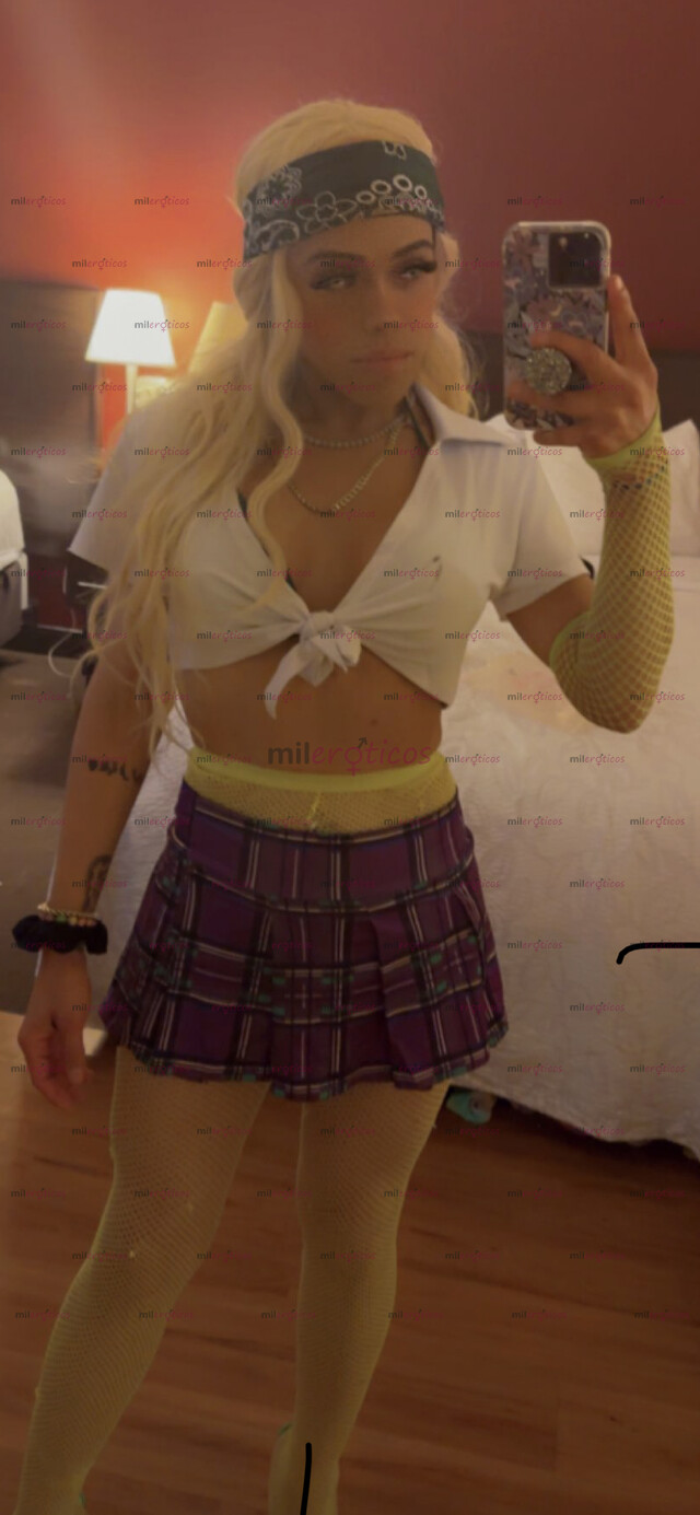 FOTOS DE CHICA GUAPA DELGADA RUBIA TOTALMENTE FLEXIBLE !!