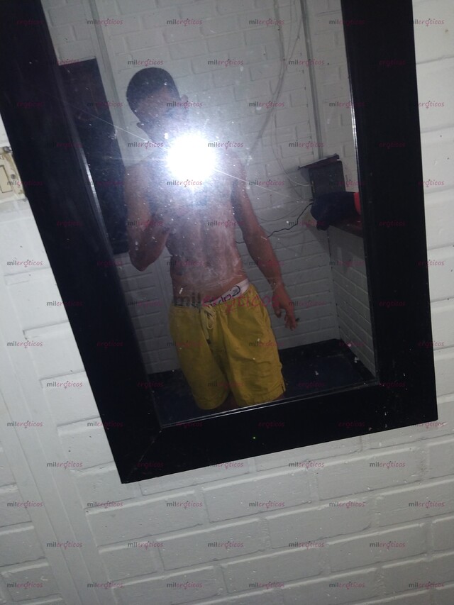 FOTOS DE NEA ARRECHO. VENEZOLANO VERGON EN BUSCA DE SOLVNTS