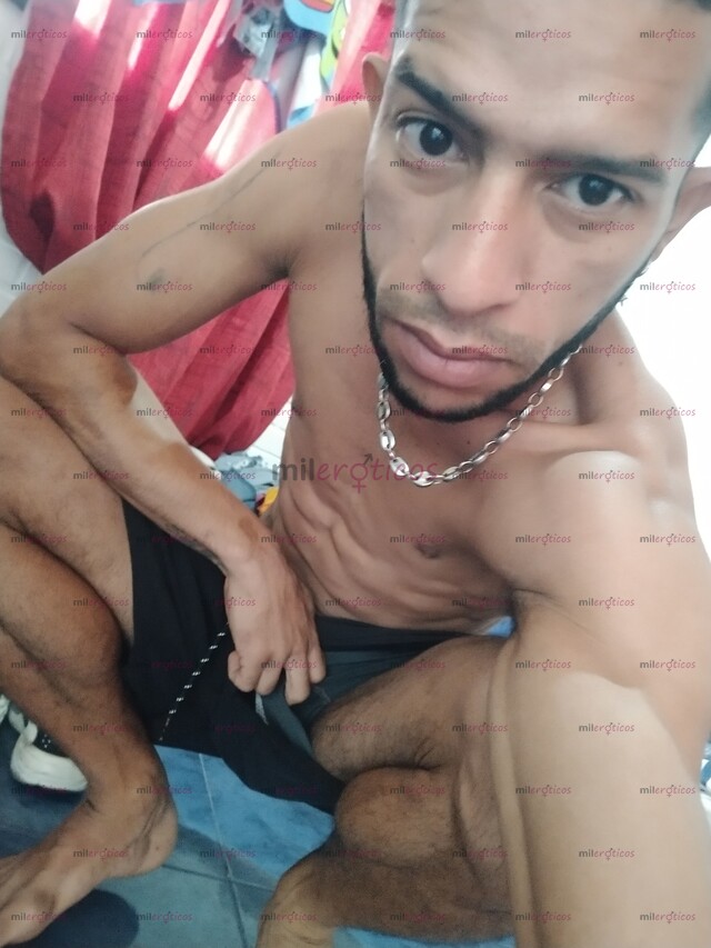 FOTOS DE NEA ARRECHO. VENEZOLANO VERGON EN BUSCA DE SOLVNTS
