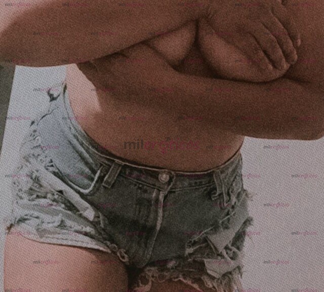 FOTOS DE NENITA COMPLACIENTE CON MUCHA ENERGÍA PARA HACERTE VIBRAR