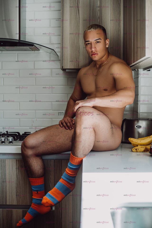 FOTOS DE CHAMACO VARONIL GUAPO DE GYM CON 22 CM DE VERGA