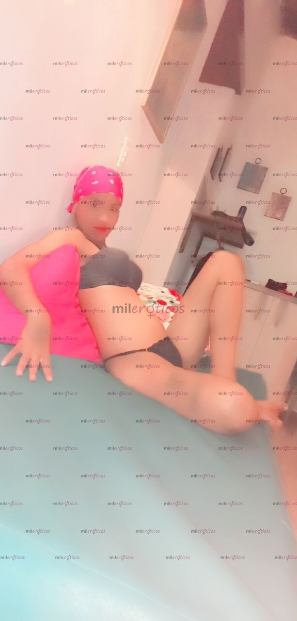 FOTOS DE HOLA MIS AMORES SOY PAOLA CHICA CALIENTE FULL CONPLACIENTE LLAMAME RICO