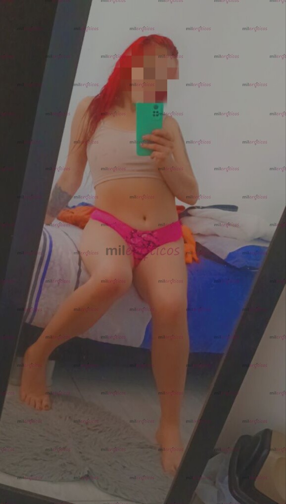 FOTOS DE CHICA LINDA DELGADA CON LA MEJOR ACTITUD MUY SENSUAL Y DULCE