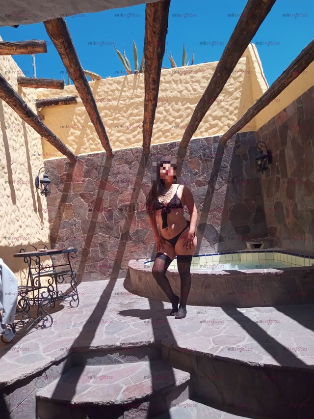 FOTOS DE SUPER ESQUISITA FLAQUITA RICA DE UVAS PAPI VEN A PROBAR LAS UVAS