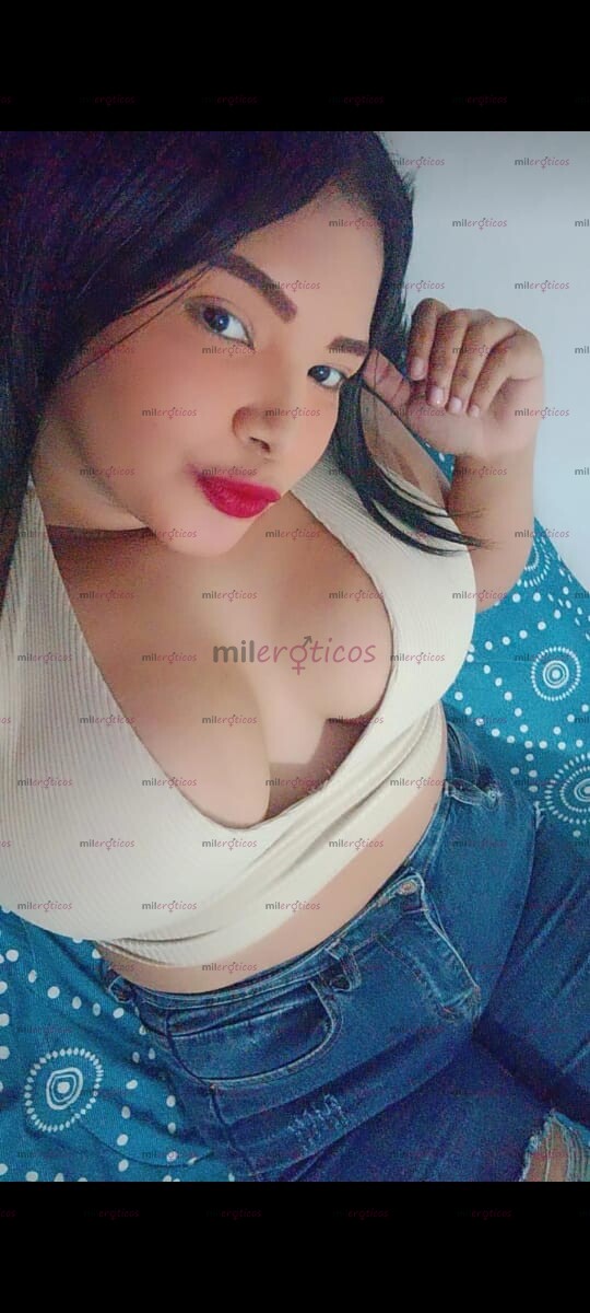 FOTOS DE HERMOSA JOVENCITA DE 19 AÑITOS DELGADA PELI NEGRA TRIPLATO NUEVA