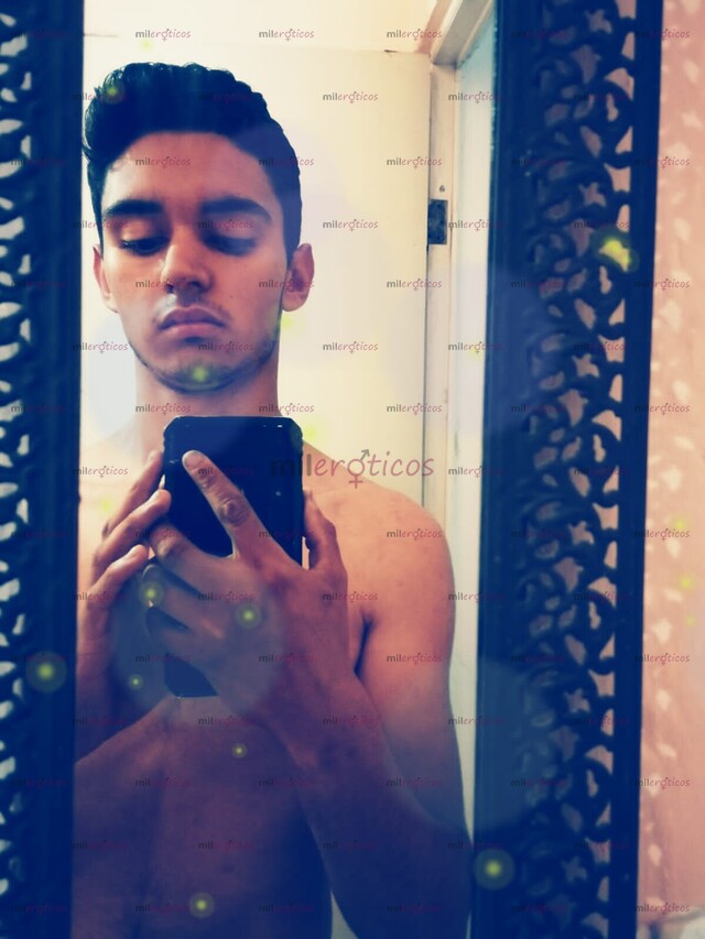 FOTOS DE JOVEN TALENTOSO PUEDE SATISFACER CUALQUIER FANTASIA