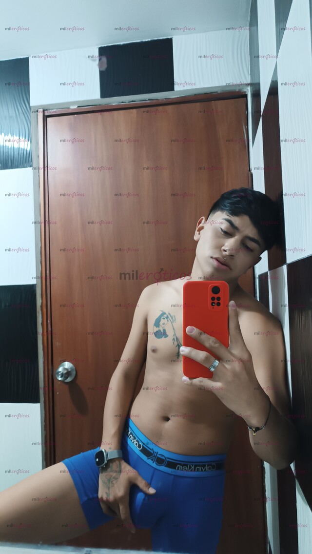 FOTOS DE CHICO GAY VERSÁTIL DISPUESTO AH PASAR UN RATO AGRADABLE