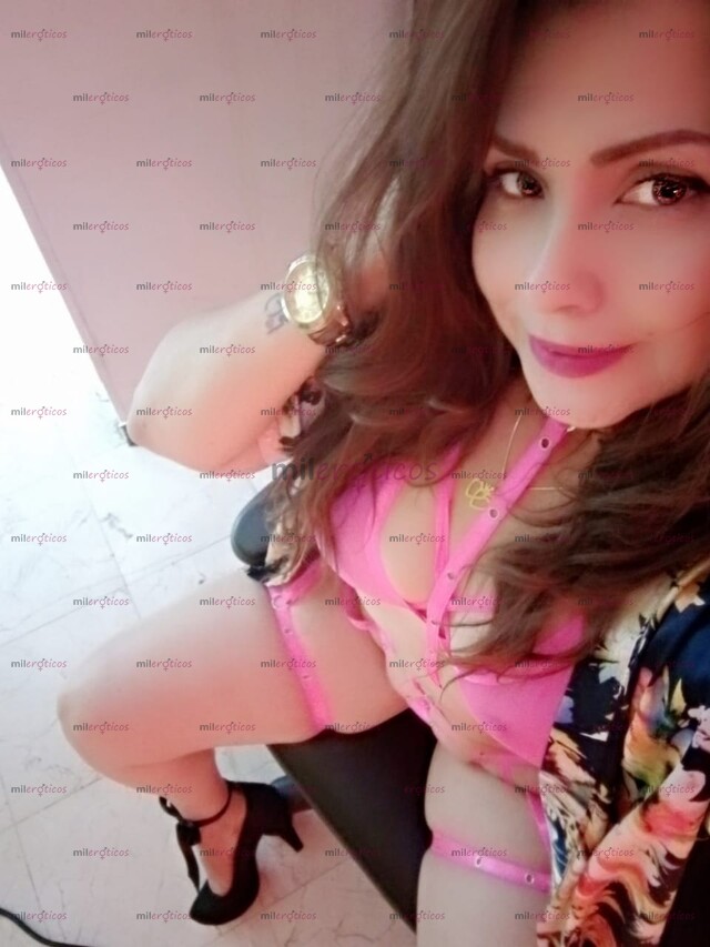 FOTOS DE VETERANA RICA LOS TRES PLATOS FULL COMPLACIENTE Y DOMICILIOS