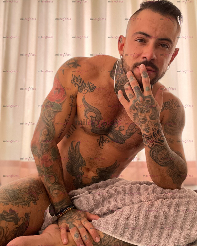 FOTOS DE YOSHUA CABRON TATUADO SEXY CALIENTE DOTADO