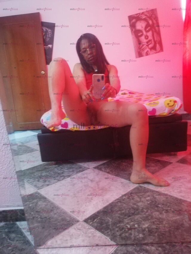 FOTOS DE HERMOSA CARAQUEÑA DE 40 VETERANA... RELACIONES ILIMITADAS AMOR