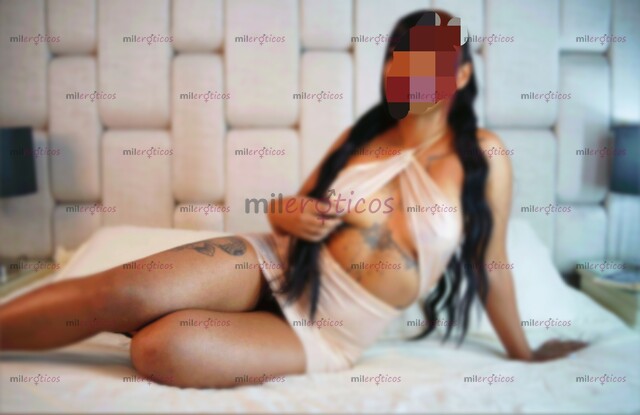 FOTOS DE HERMOSA CALEÑA UNIVERSITARIA CON GANAS DE JUGAR