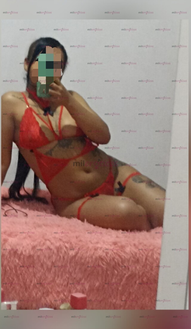 FOTOS DE HERMOSA CALEÑA UNIVERSITARIA CON GANAS DE JUGAR