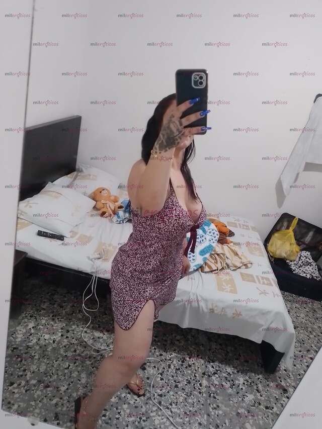 FOTOS DE MONA HERMOSA ELEGANTE PARA CABALLEROS DE BUEN GUSTO.