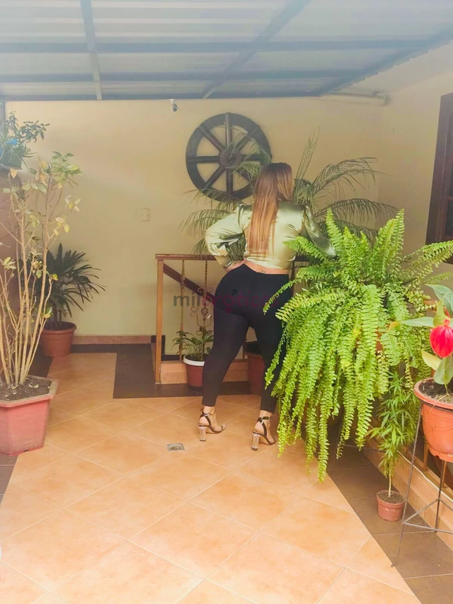 Hola corazon un placer mi nombre es laura soy una mujer con grandes atributos los cuales te encantaran soy carinosa muy amable te encantara ven y dele...