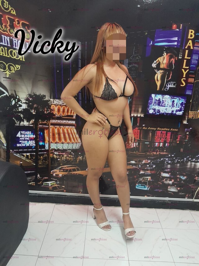FOTOS DE HOLA SOY VICKY TE COMPLACERE EN TODO SOY MUY MOJADA Y ARRECHA