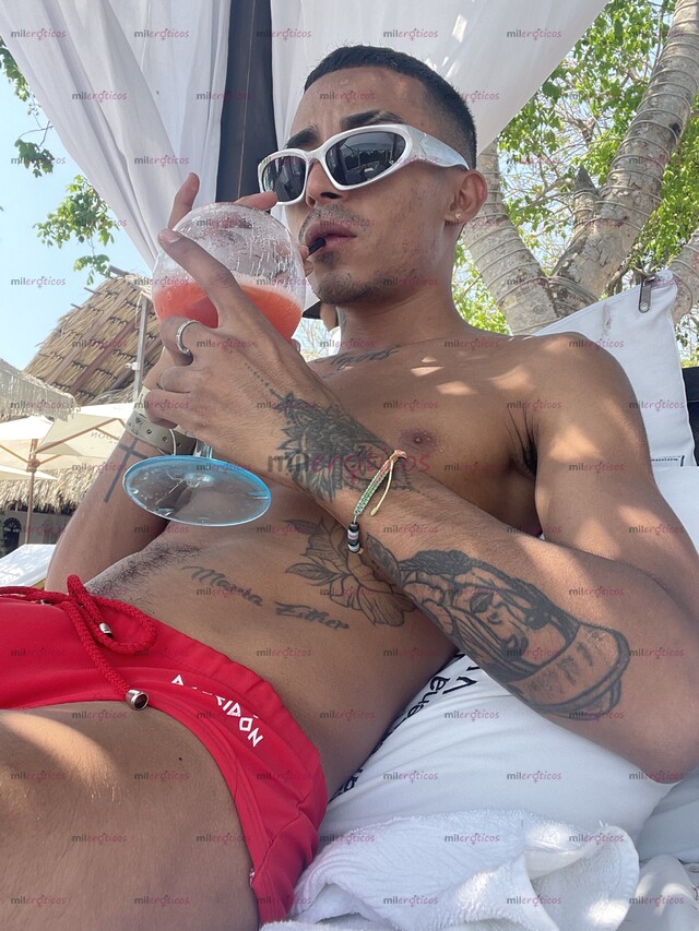 FOTOS DE NUEVO MORENO VERGON CON GANAS DE MUCHO SEXO