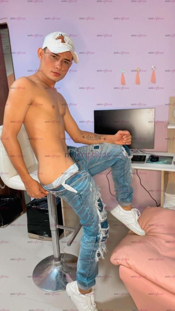 FOTOS DE CHICO JOVEN GANOSO, COMPLACIENTE, FETICHOSO