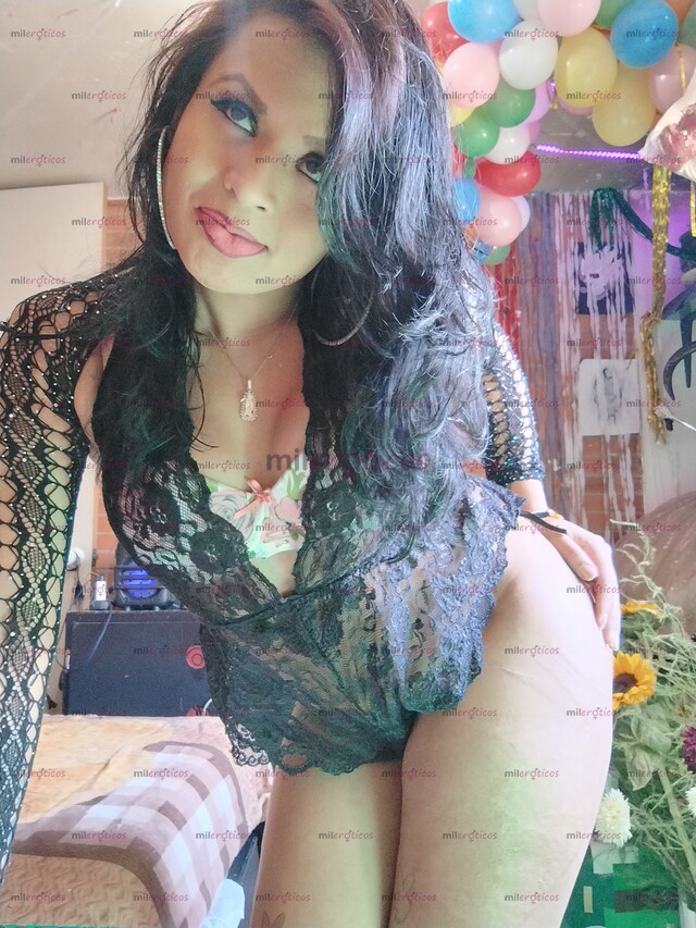 FOTOS DE SOY UNA DIOSA EN LA CAMA. ESTOY DISPUESTA A DARTE MUCHO PLACER