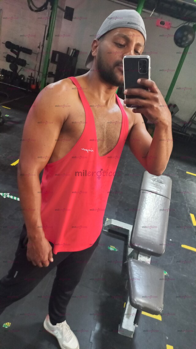 FOTOS DE MORENO, DISCRETO, BUEN SERVICIO DISPIESTO A COMPLACERTE