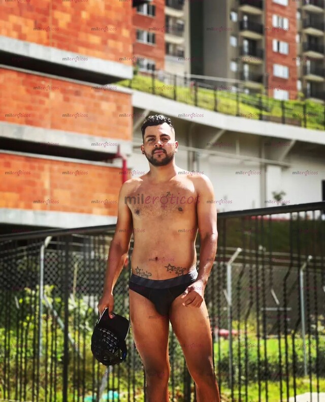 FOTOS DE MORENO, DISCRETO, BUEN SERVICIO DISPIESTO A COMPLACERTE