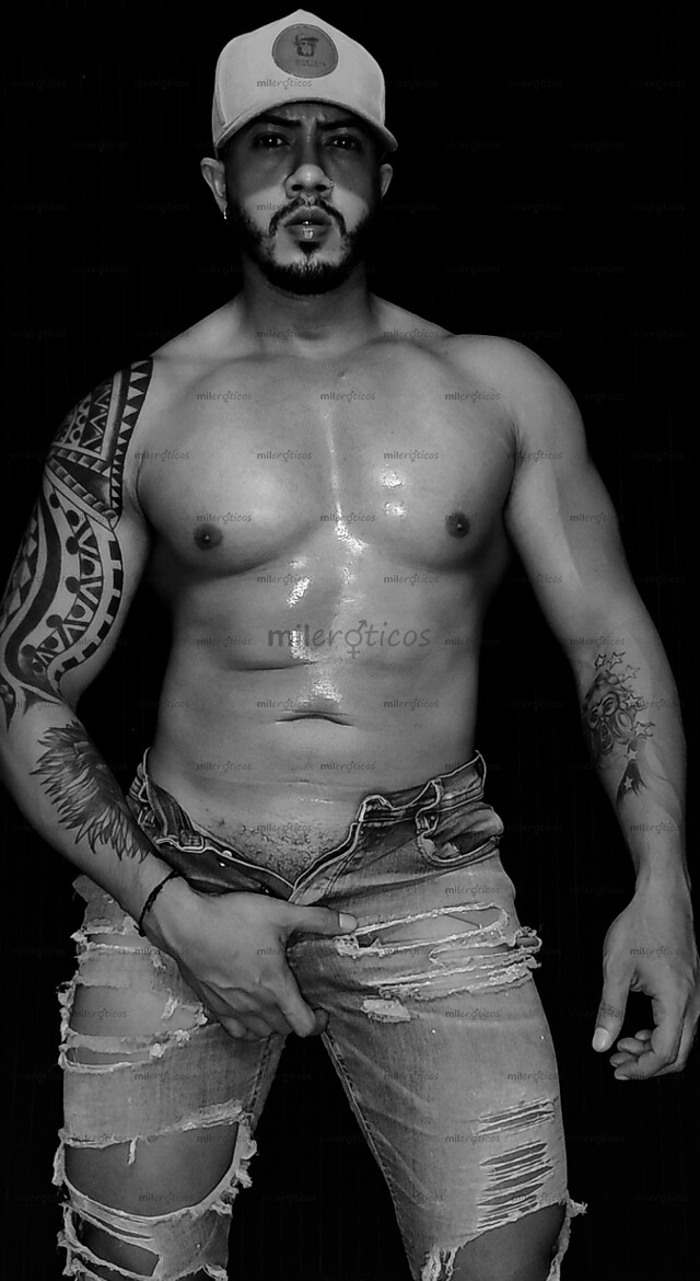 FOTOS DE MENTE ABIERTA. TOTALMENTE RELAJADO MACHO VARONIL. 3007215150