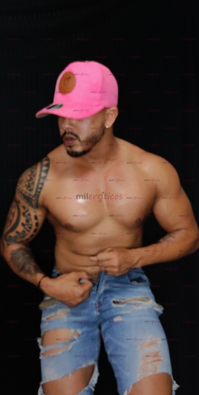 FOTOS DE MENTE ABIERTA. TOTALMENTE RELAJADO MACHO VARONIL. 3007215150